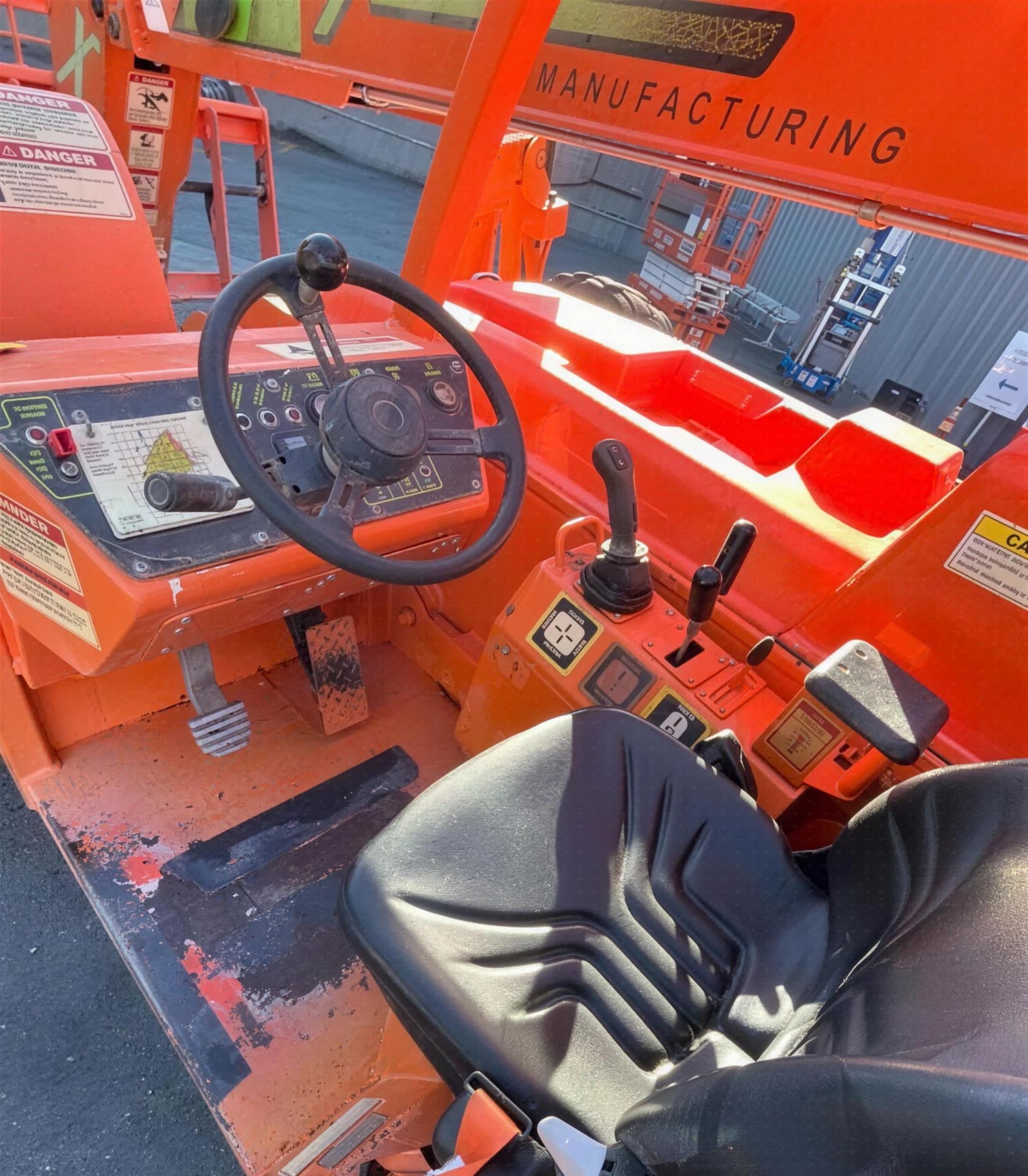 2005 Xtreme XRM1045 FORKLIFT VARIABLE REACH 10000# 40-49' photo 6