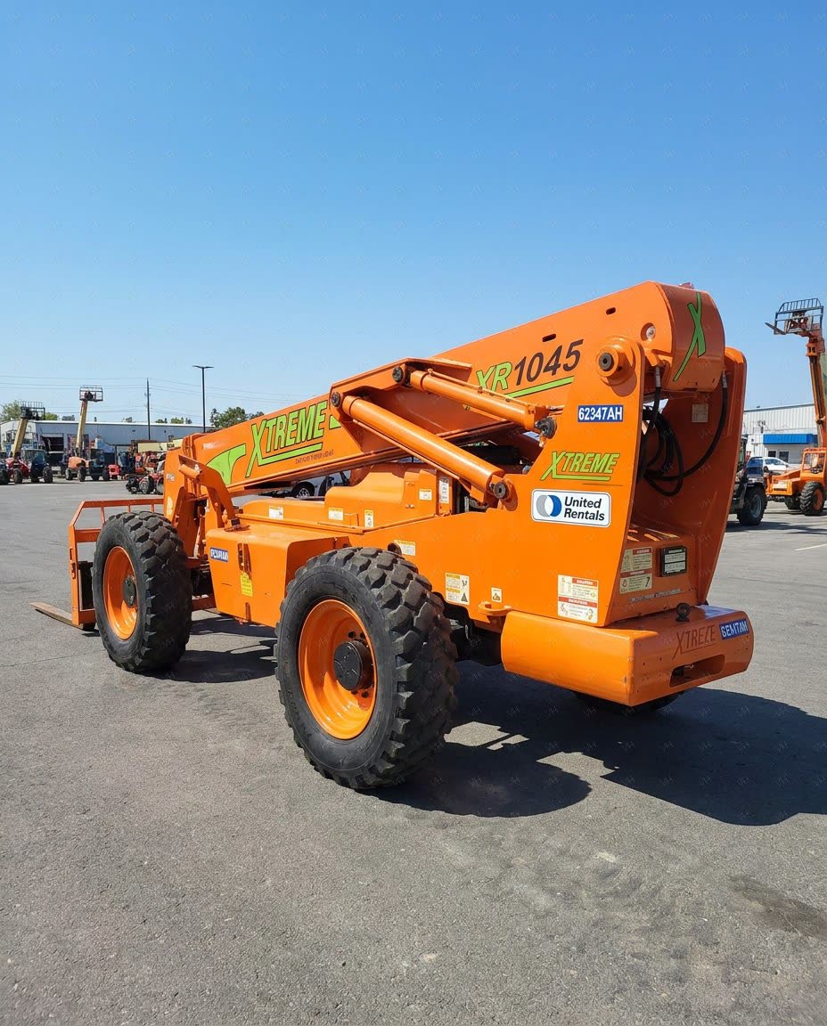 2006 Xtreme XRM1045 FORKLIFT VARIABLE REACH 10000# 40-49'