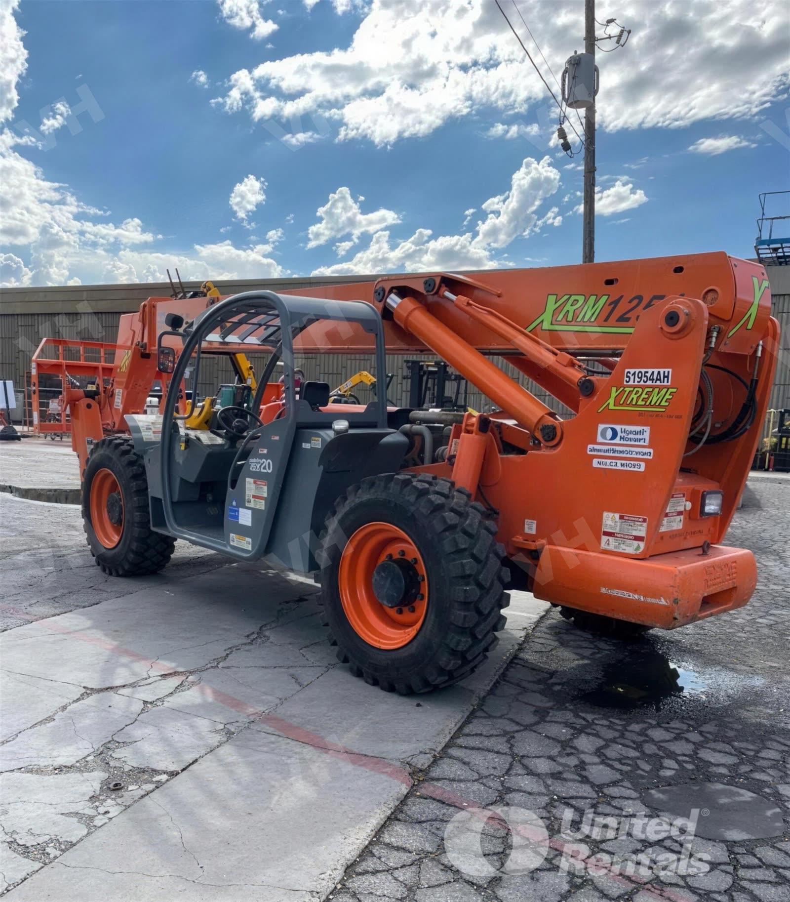 2008 Xtreme XRM1254 FORKLIFT VARIABLE REACH 12000# 53'-69' photo 2