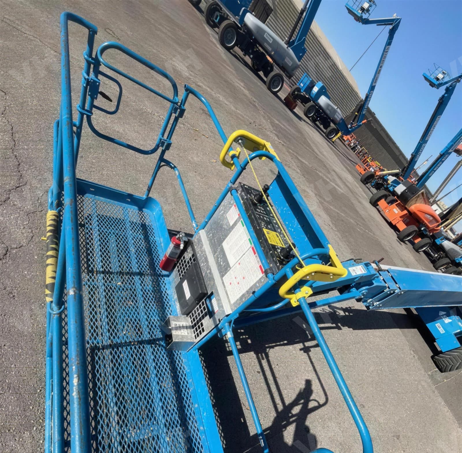 2015 Genie S-85 BOOM 84-86' TELESCOPIC 4WD photo 5
