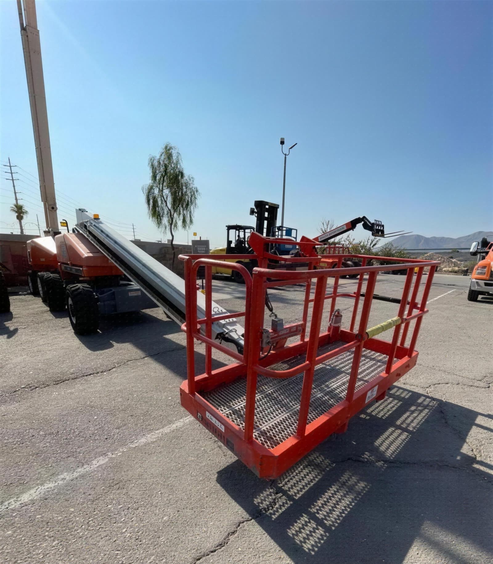 2015 SNORKEL TB60 BOOM 60-64' TELESCOPIC photo 3