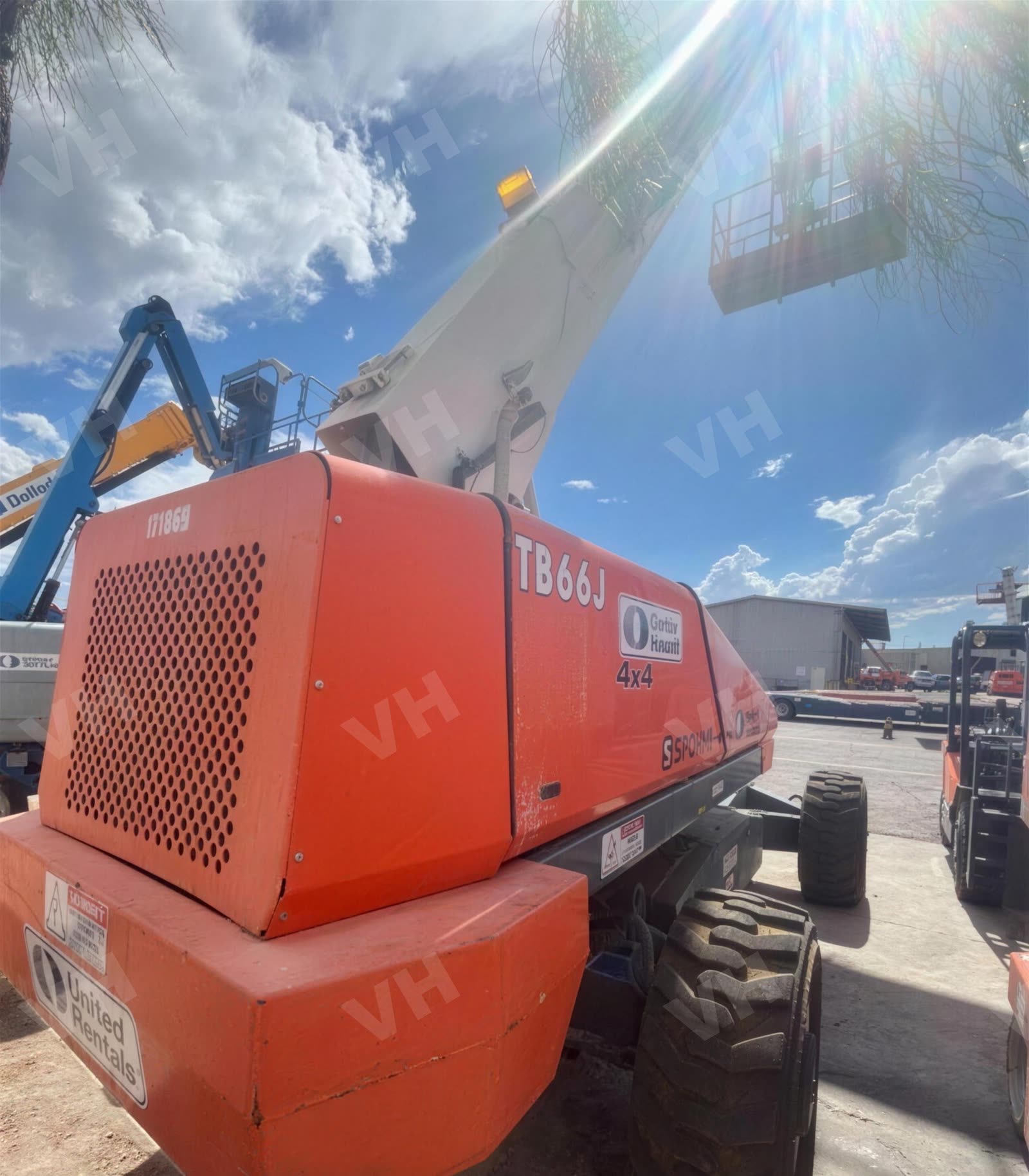 2015 SNORKEL TB66J BOOM 65-70' TELESCOPIC photo 5