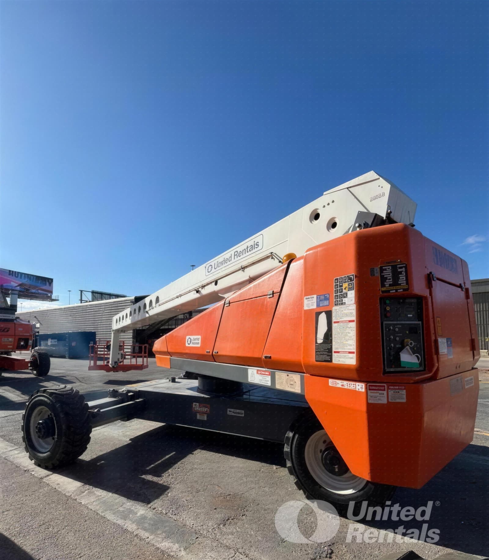 2016 SNORKEL TB100J BOOM 110' TELESCOPIC 2WD photo 3