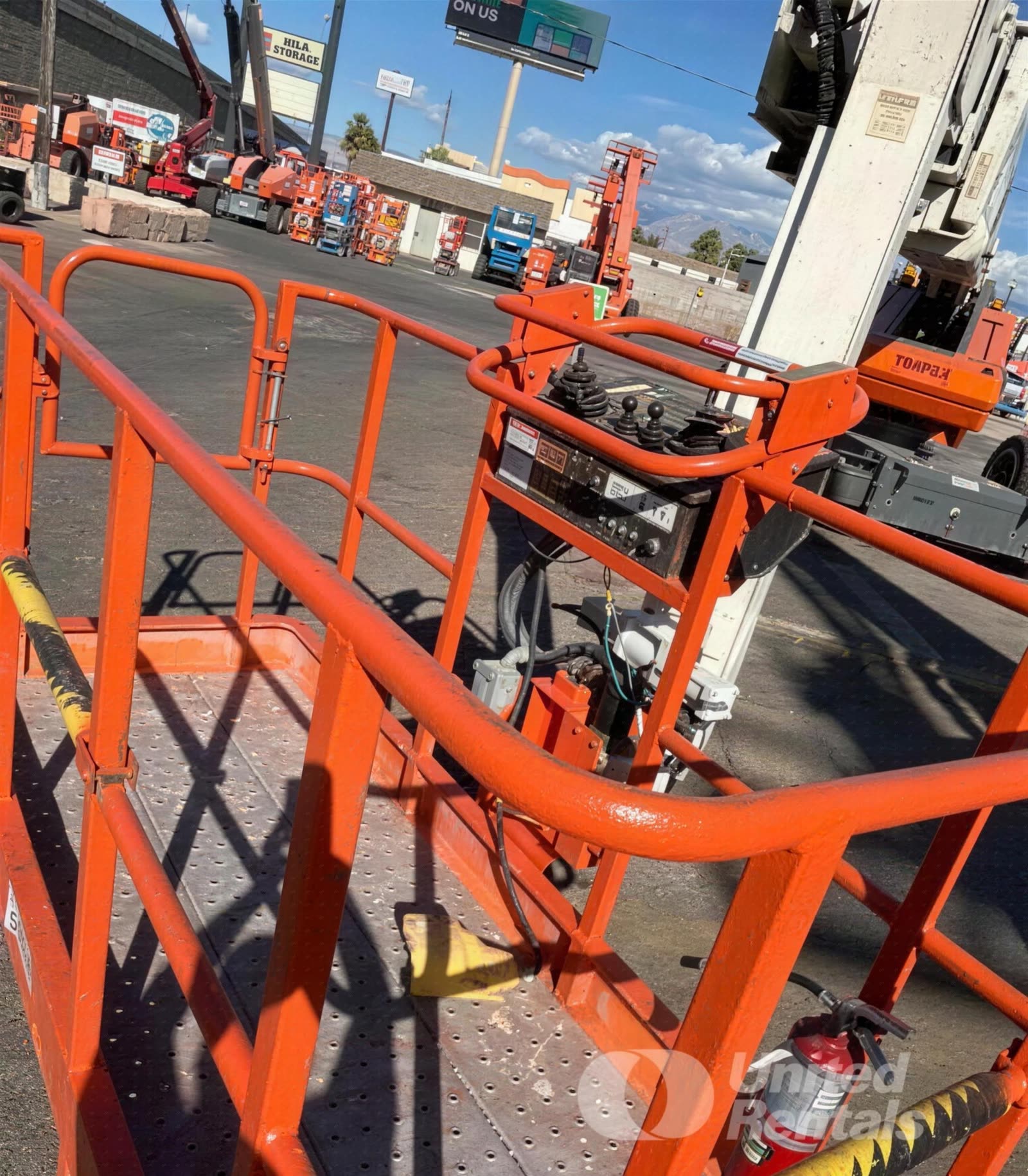2016 SNORKEL TB100J BOOM 110' TELESCOPIC 2WD photo 6