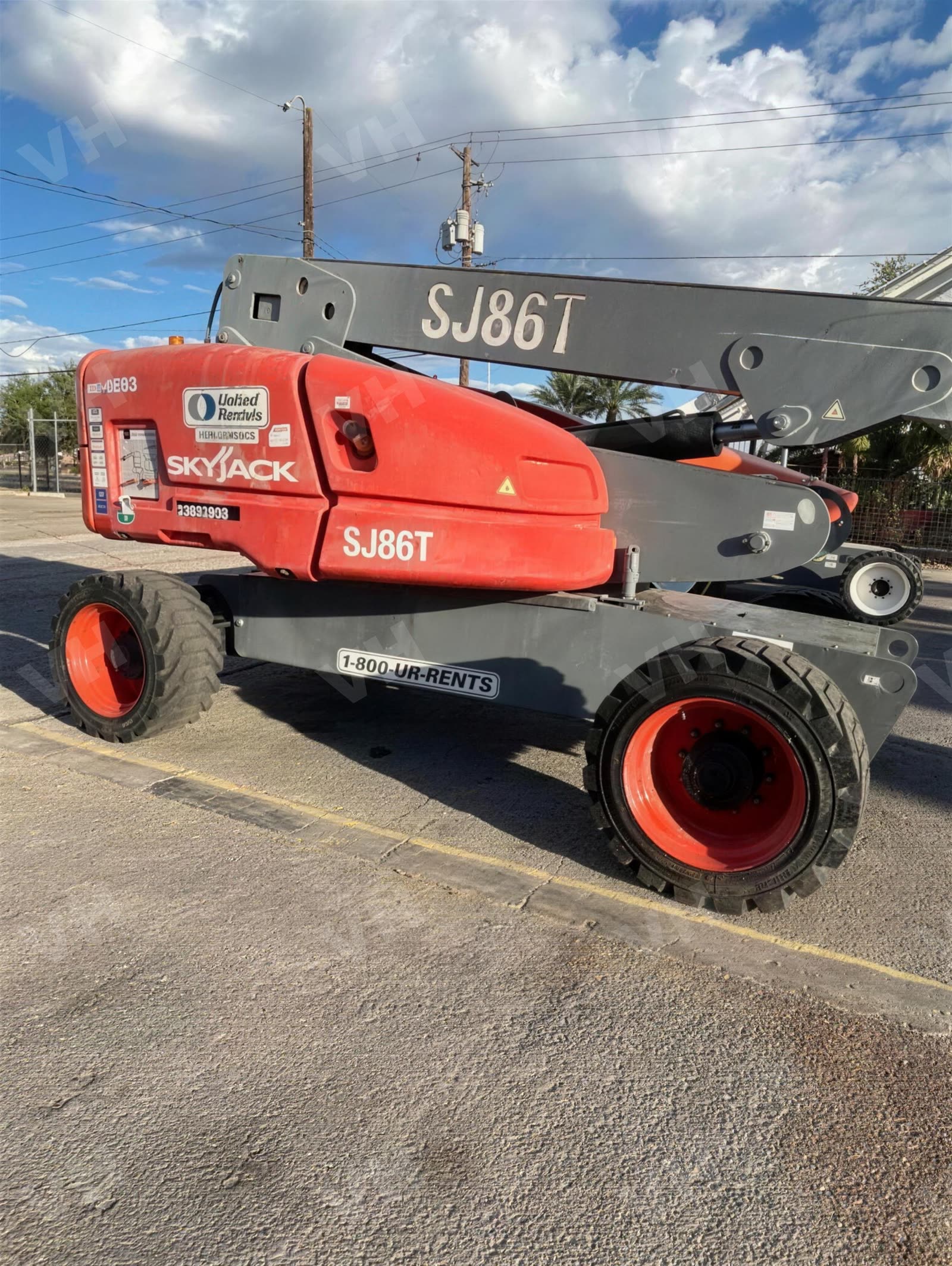 2017 Skyjack SJ86T BOOM 84-86' TELESCOPIC 4WD photo 4