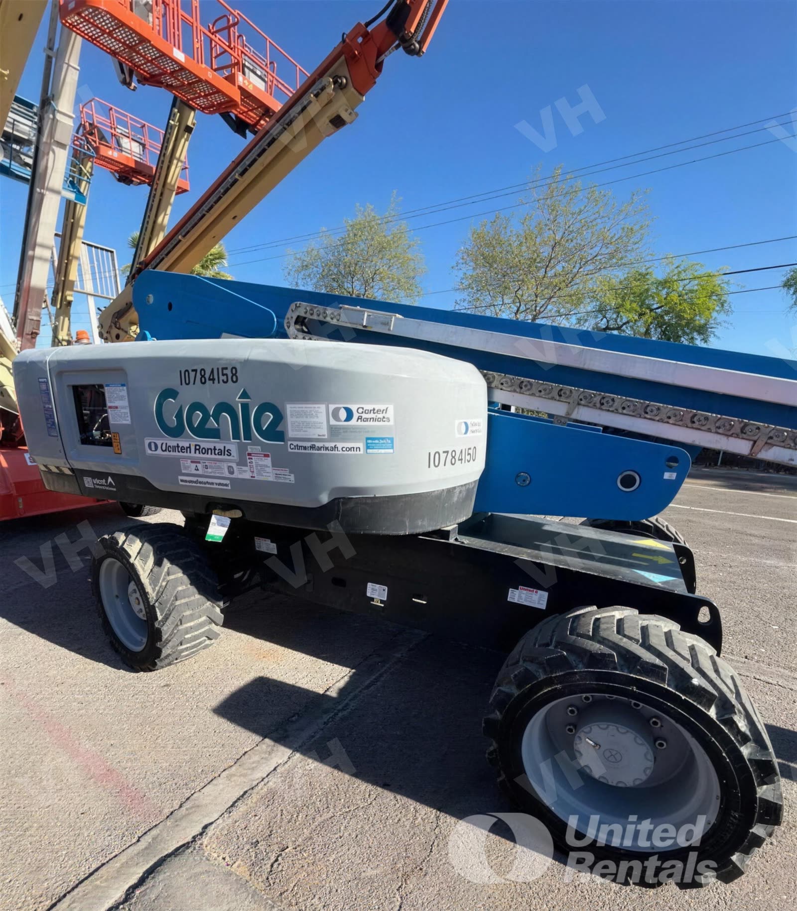 2018 Genie S-85XC BOOM 84-86' TELESCOPIC 4WD photo 5