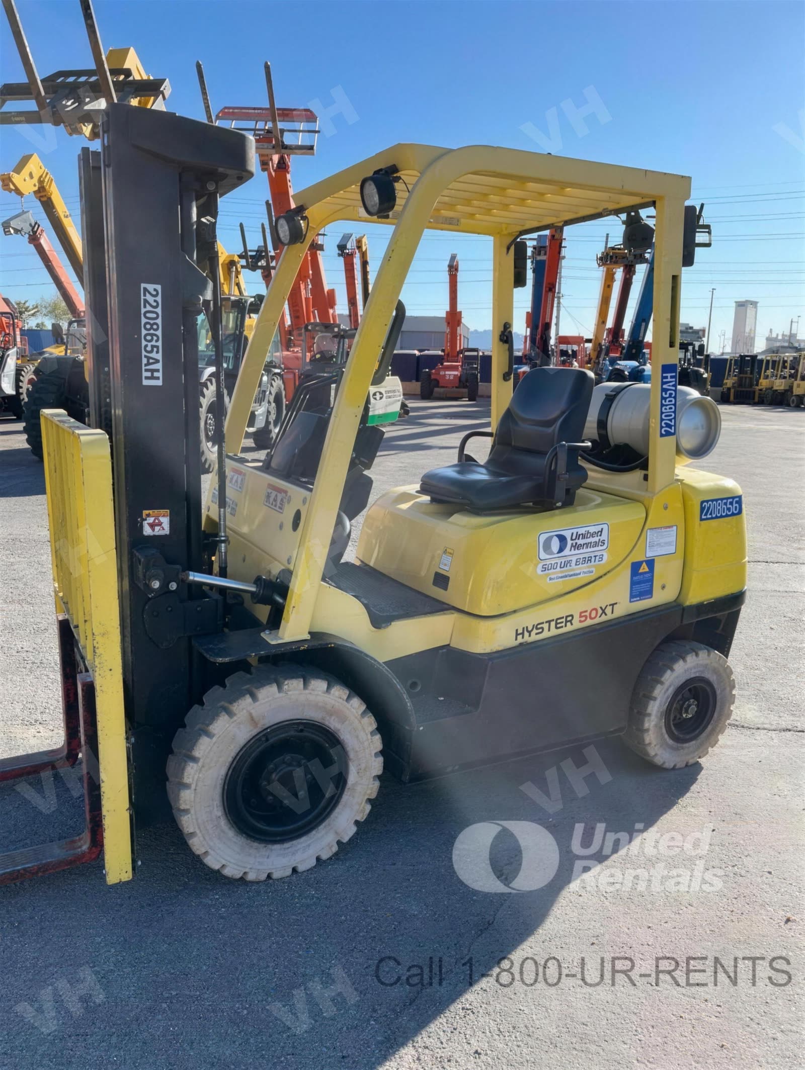 2018 Hyster H50XT FORKLIFT WHSE 5000# LP ONLY photo 2
