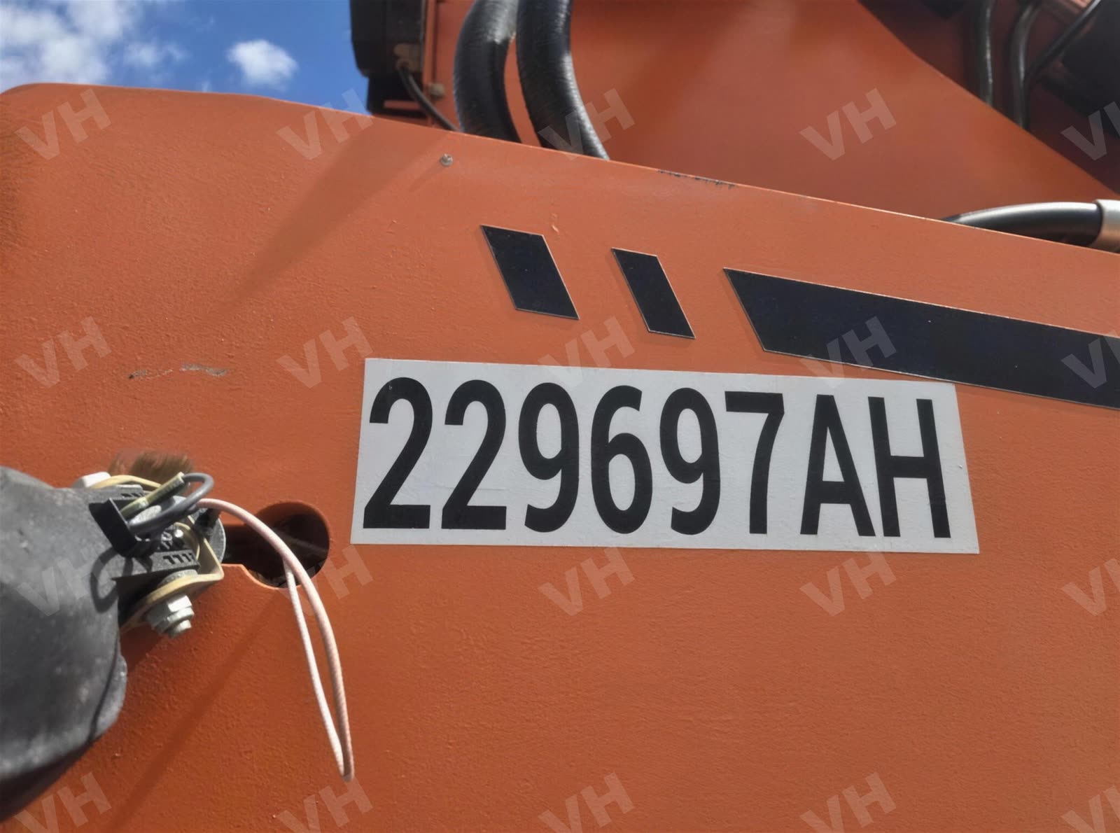 2019 SkyTrak 10054 FORKLIFT VARIABLE REACH 10000# 50'-62' photo 2