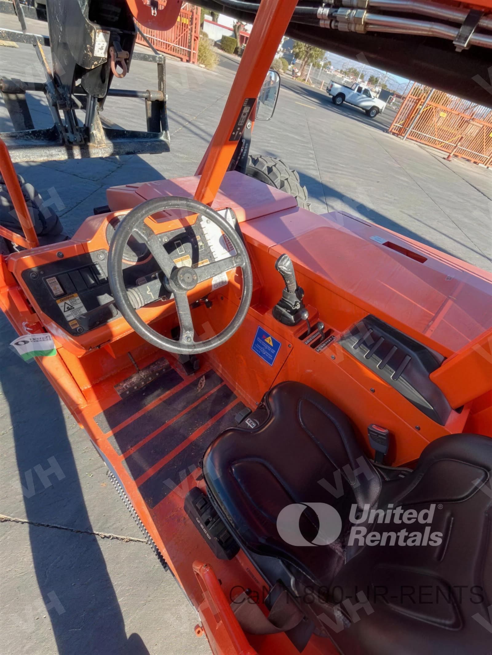 2019 SkyTrak 8042 FORKLIFT VARIABLE REACH 8000# 40-49' photo 6