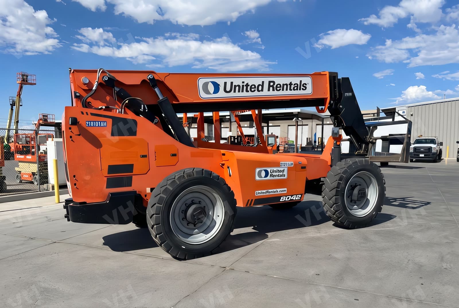 2019 SkyTrak 8042 FORKLIFT VARIABLE REACH 8000# 40-49' photo 5