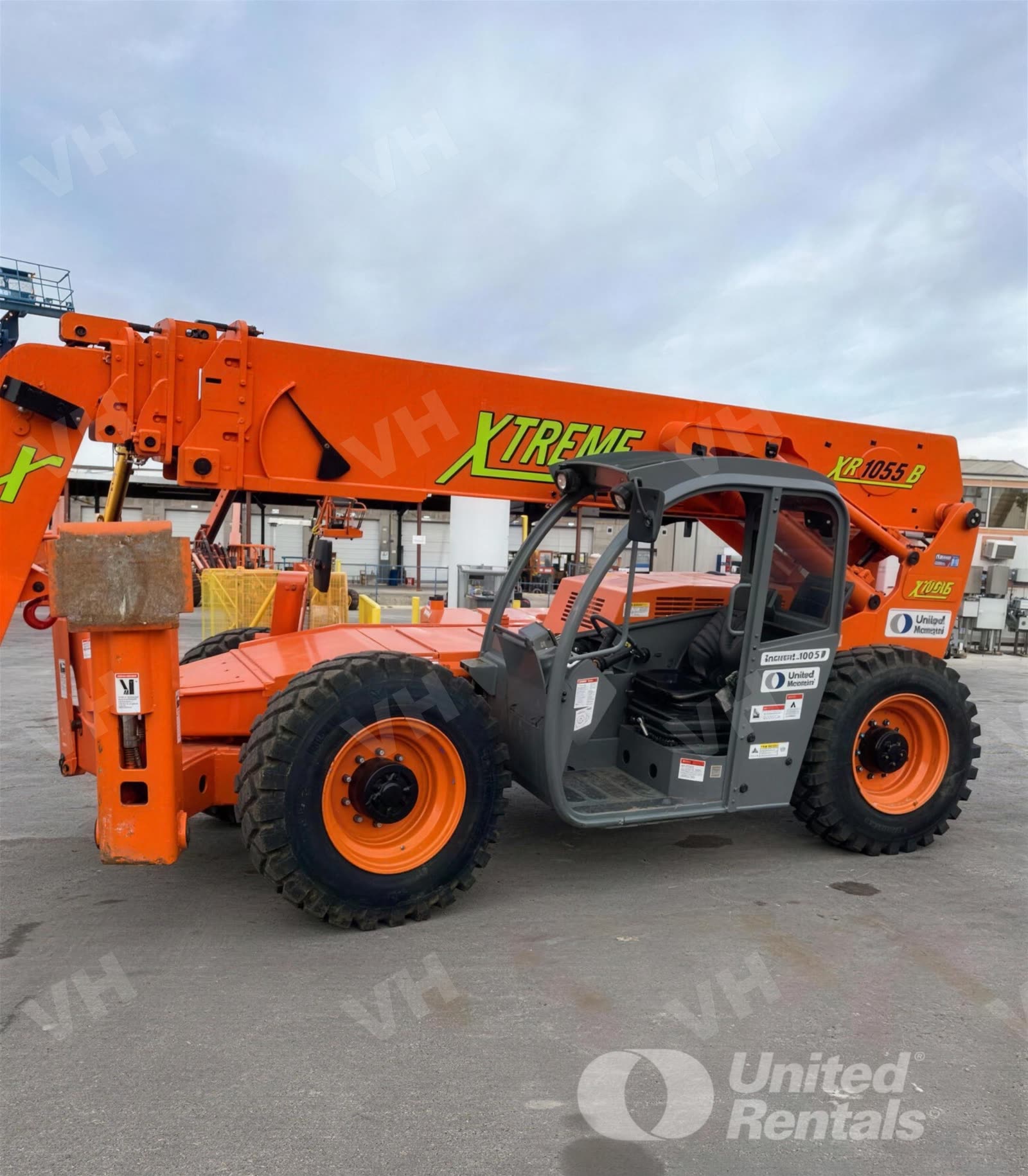 2019 Xtreme XR1055 FORKLIFT VARIABLE REACH 10000# 50'-62' photo 2