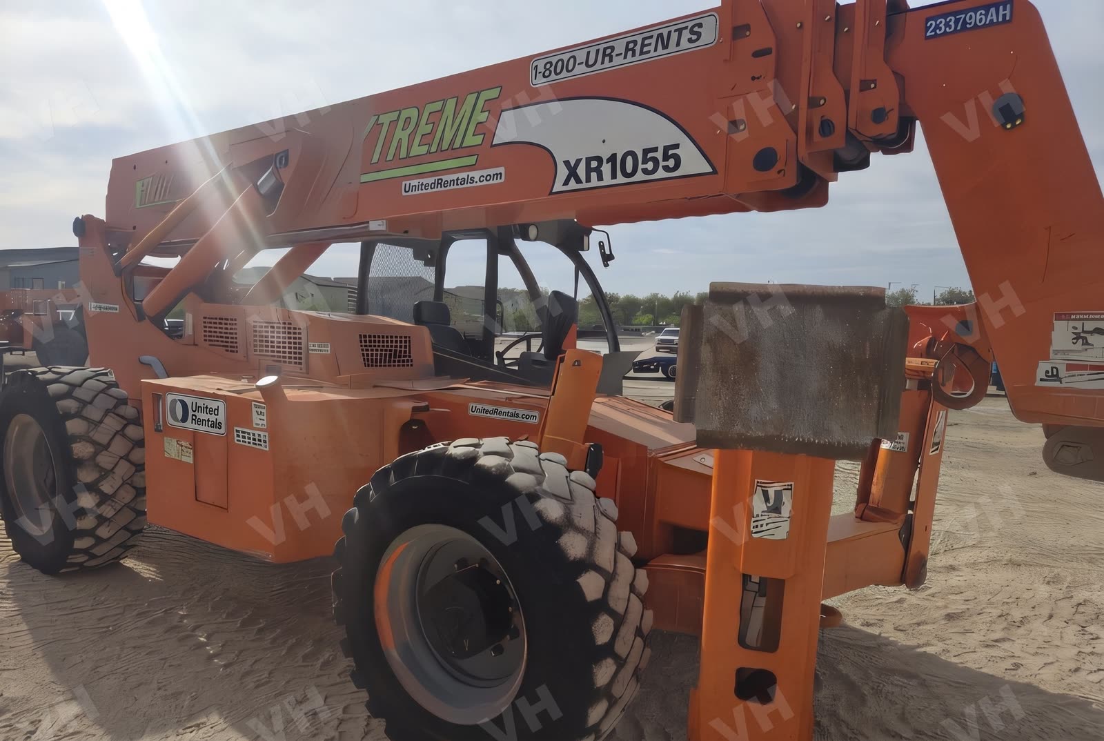 2019 Xtreme XR1055 FORKLIFT VARIABLE REACH 10000# 50'-62' photo 5