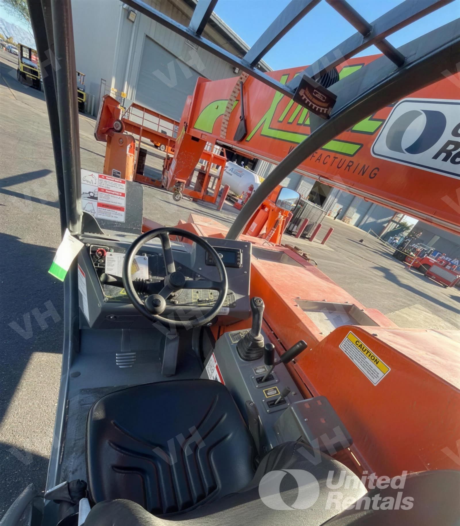 2019 Xtreme XR1255 FORKLIFT VARIABLE REACH 12000# 53'-69' photo 4