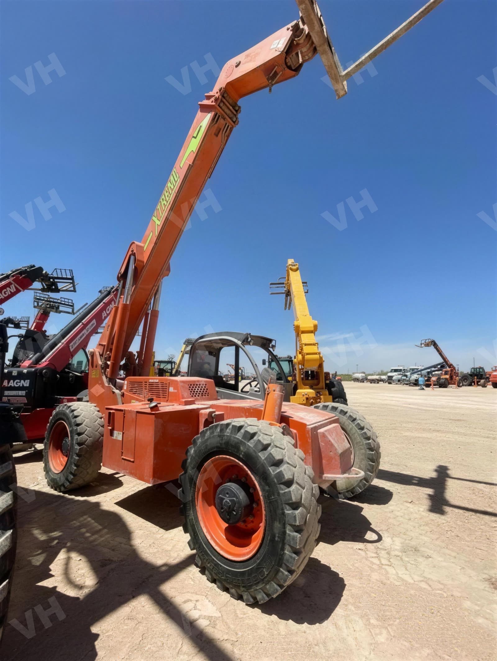 2020 Xtreme XR1147 FORKLIFT VARIABLE REACH 11000# 40-49 photo 3