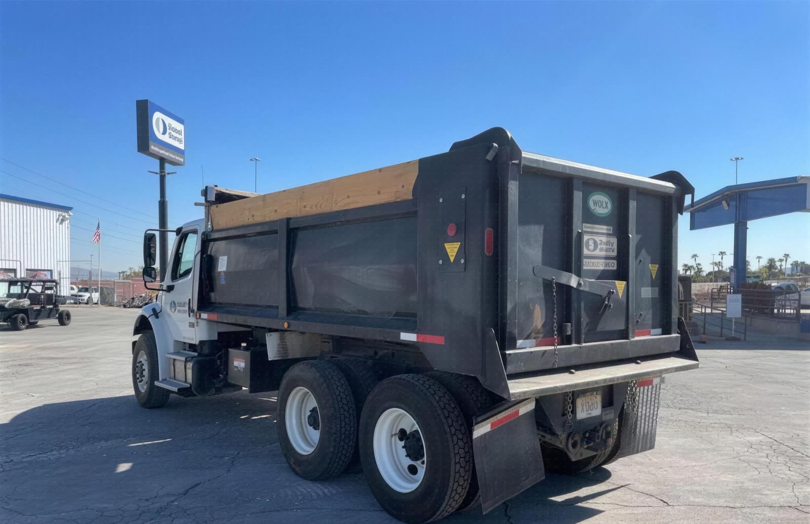 2023 FREIGHTLNR M2 106 DUMP TRUCK DUMP 10-14 YARD CDL photo 4