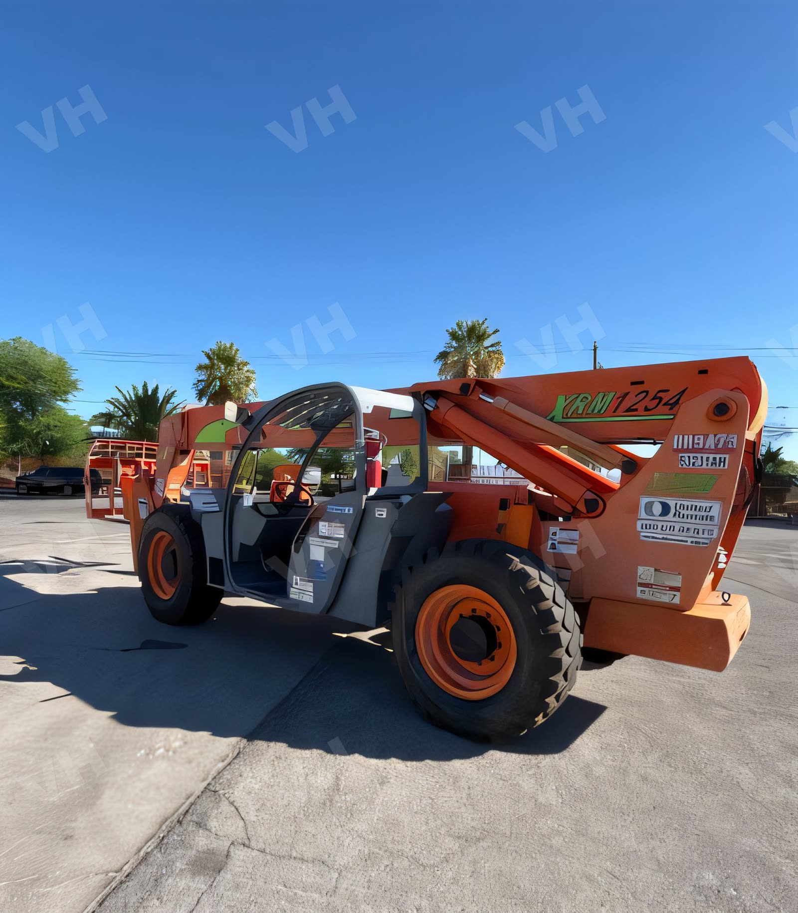 2007 Xtreme XRM1254 FORKLIFT VARIABLE REACH 12000# 53'-69'