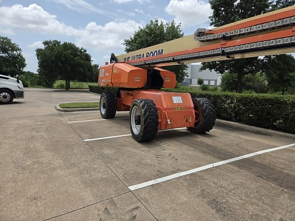 JLG 1350SJP photo 2