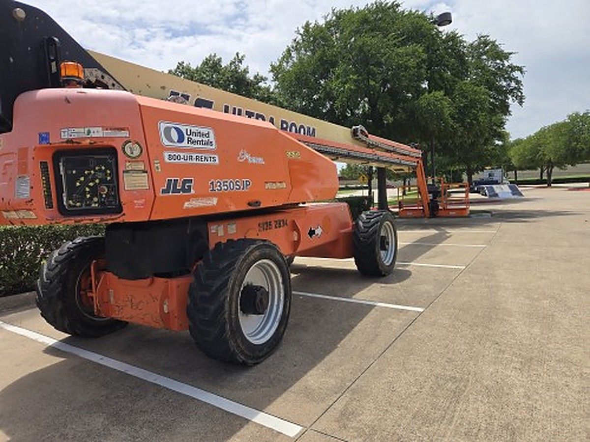 JLG 1350SJP photo 4