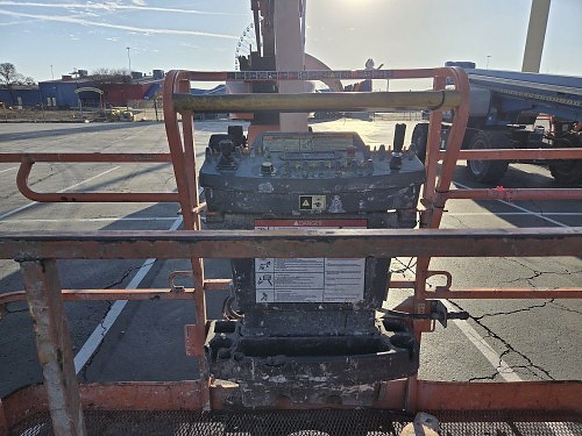 JLG 1250AJP photo 3
