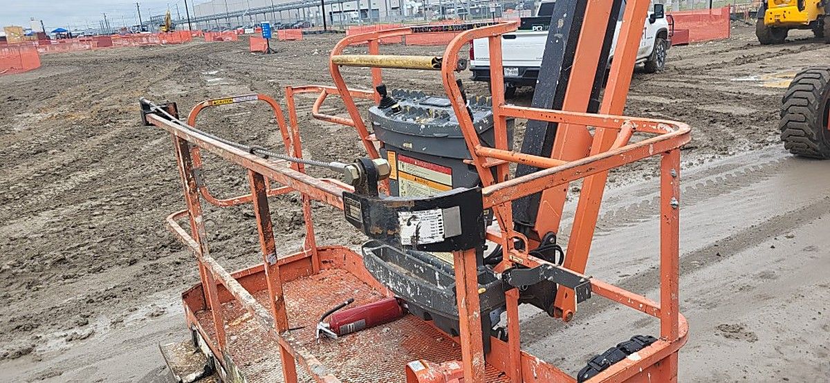 JLG FALLREST/SFTTCH photo 2