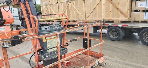 2011 JLG FALLREST/SFTTCH for sale