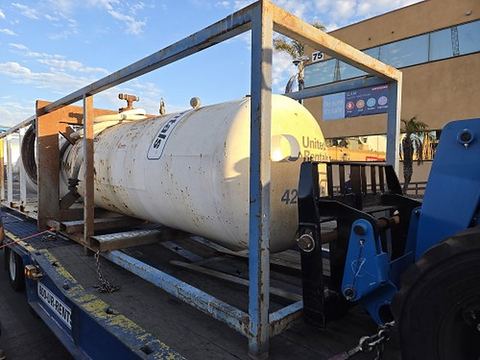 2012 INGER RAND 38002838 Air Tank 1000 Gallon Metal