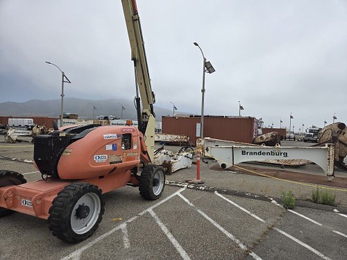 2012 JLG 600AJ for sale in Las Vegas, NV