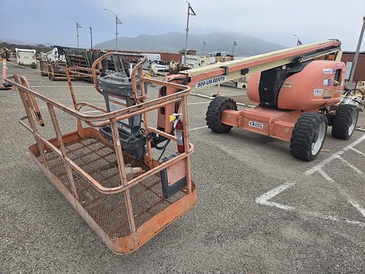 JLG 600AJ photo 5