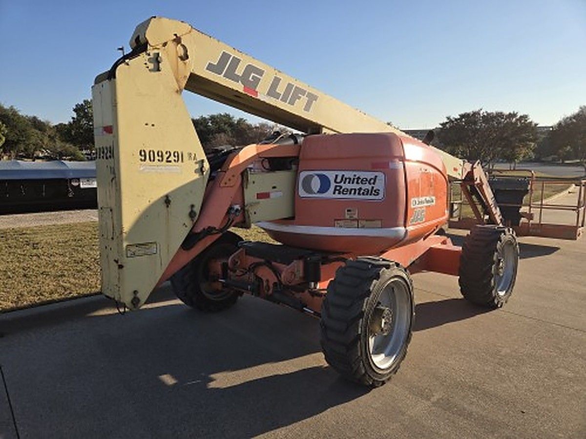 JLG 600AJ photo 2