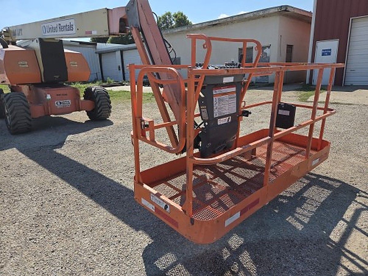 JLG 800AJ photo 4