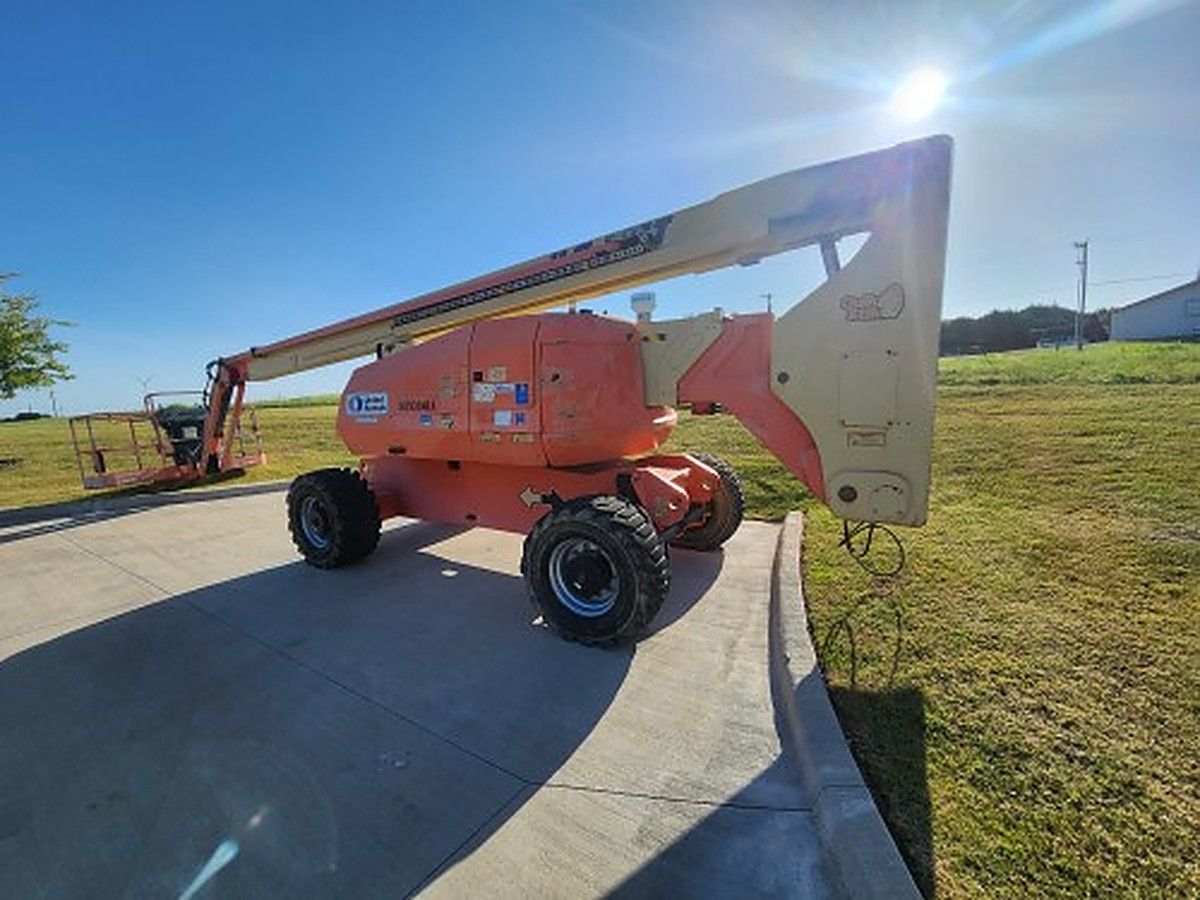 JLG 800AJ photo 2