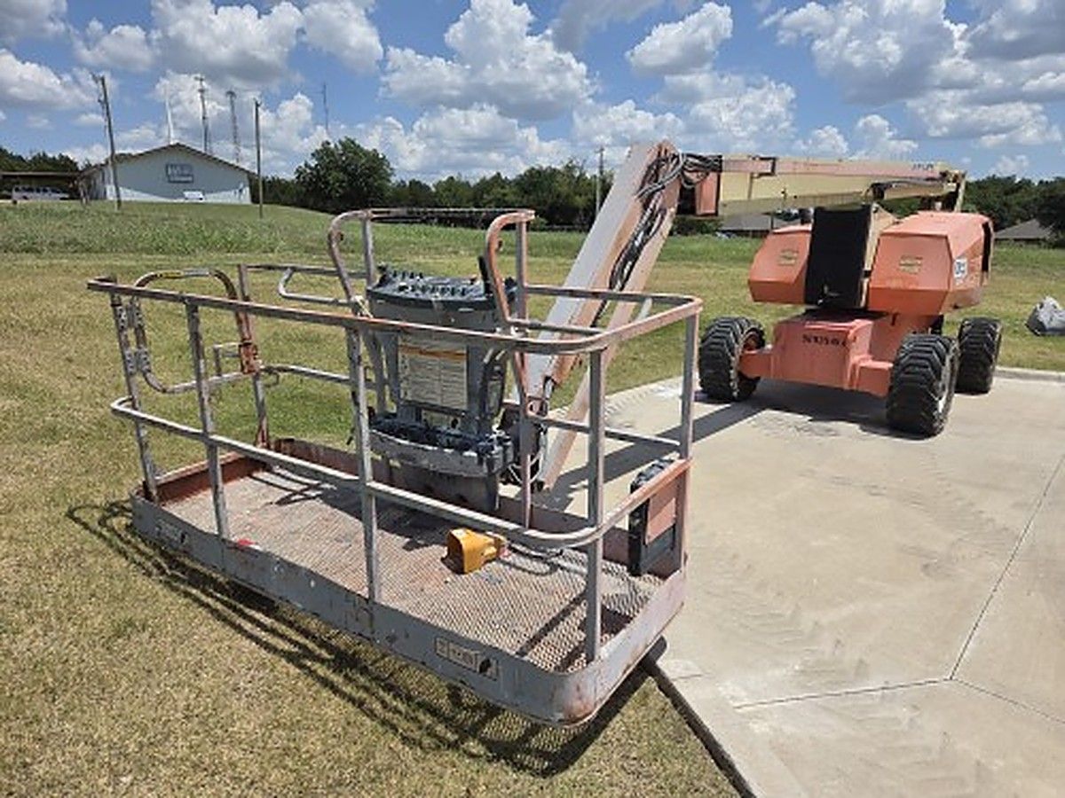 JLG 800AJ photo 5