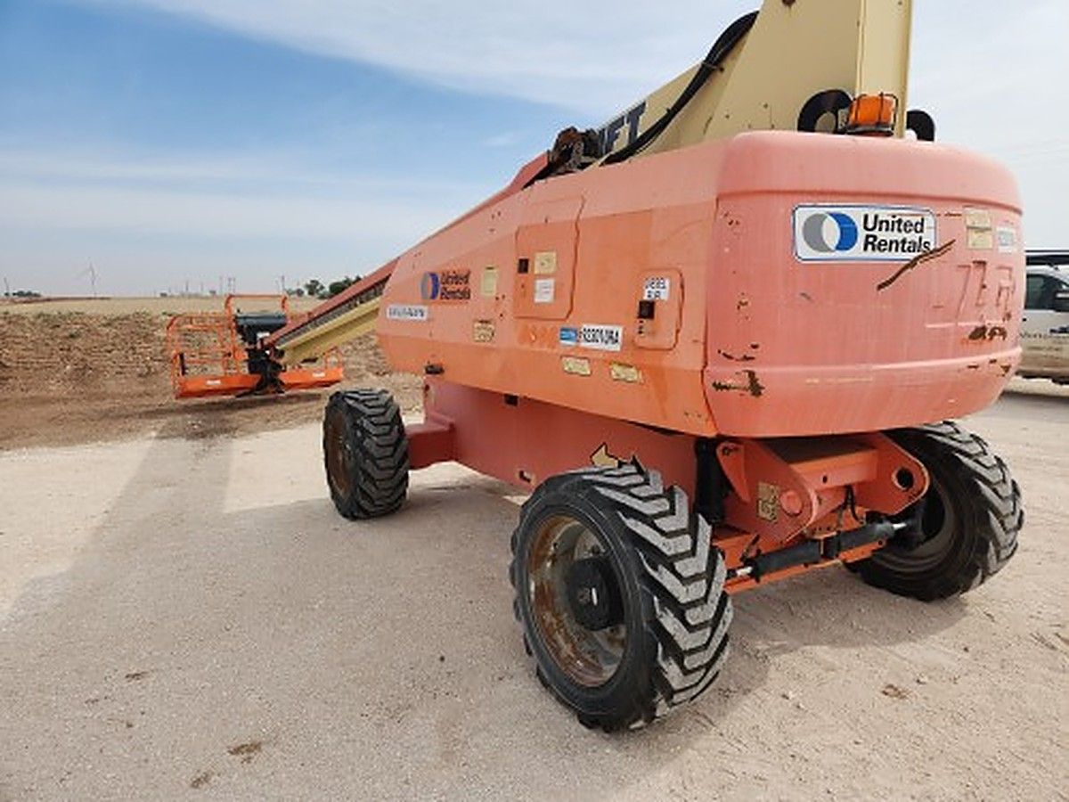 JLG 800S photo 3