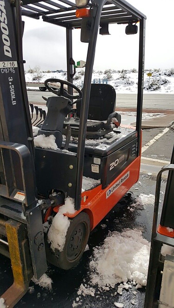 DOOSAN B20T-5 photo 2
