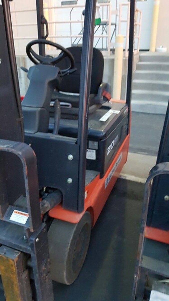 DOOSAN B20T-5 photo 5
