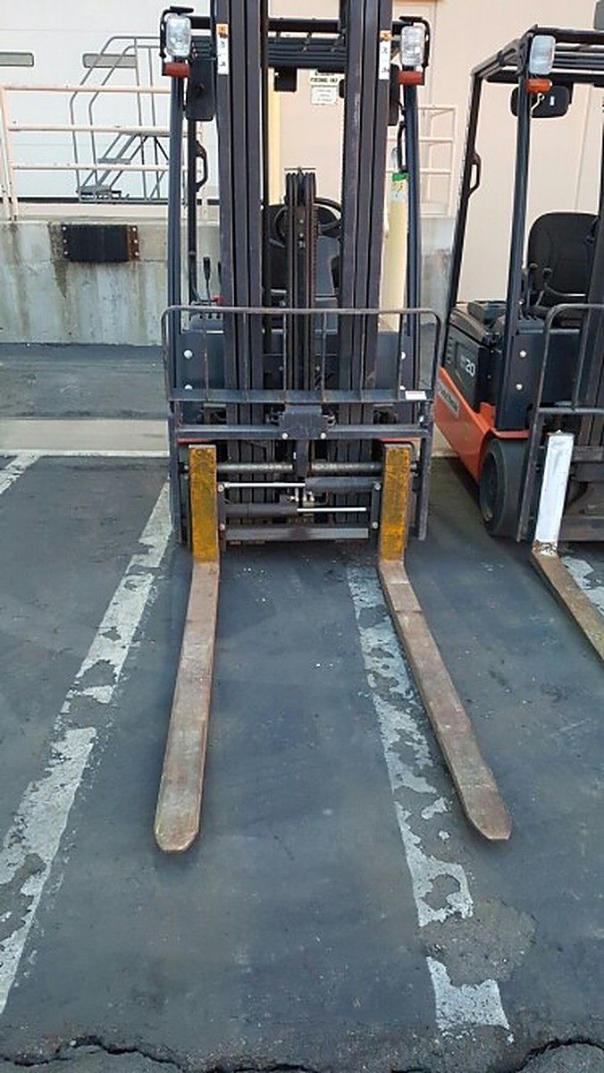 DOOSAN B20T-5 photo 9