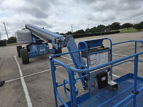 2013 GENIE S-65 for sale