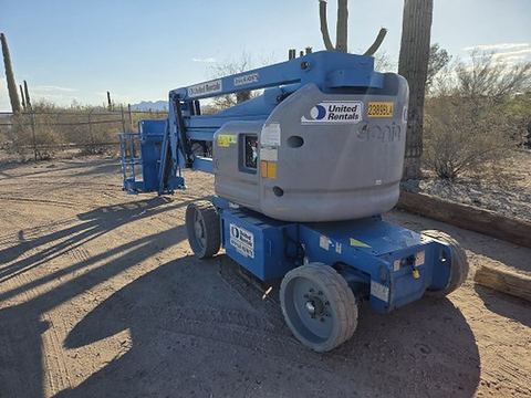 2013 GENIE Z-40/23N Boom 40-46' Articulating Elec Narrow