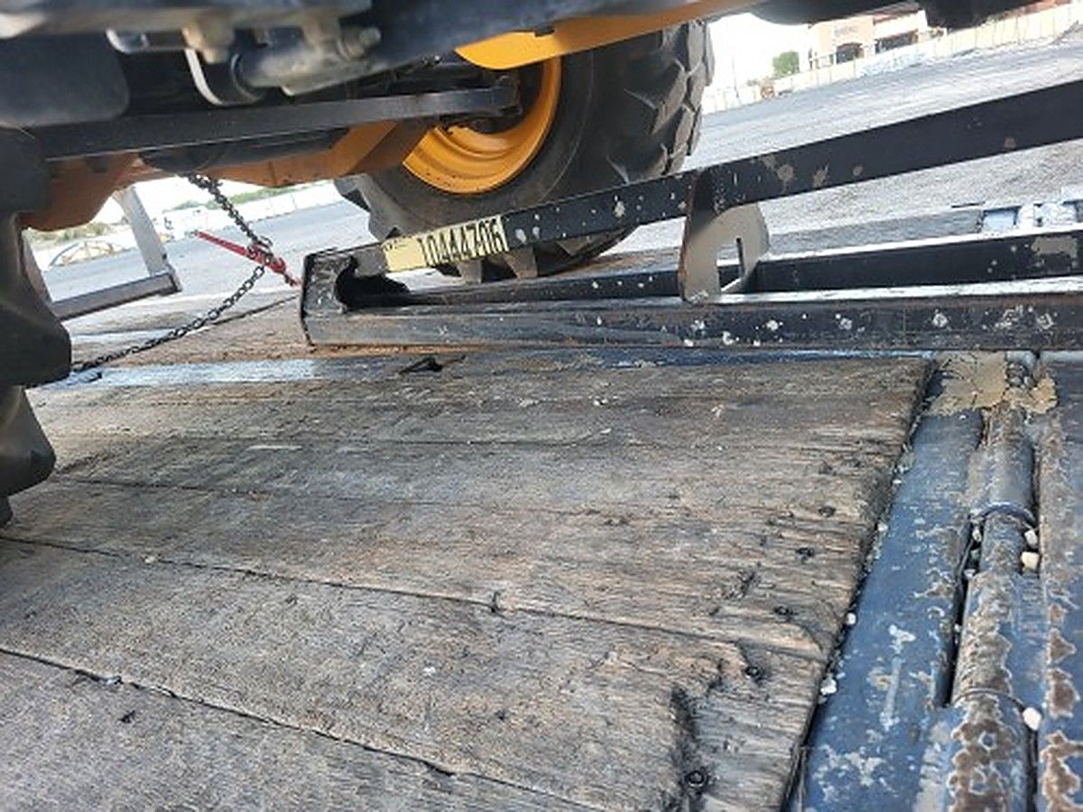 JLG 1001099901 photo 2