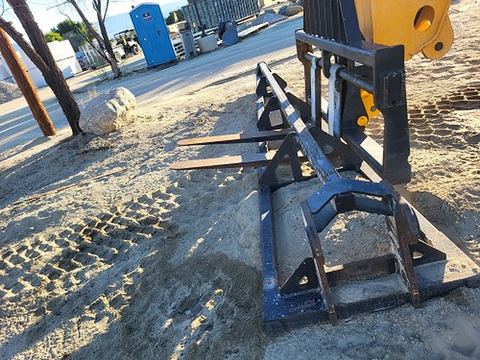 2013 JLG 1001099901 for sale