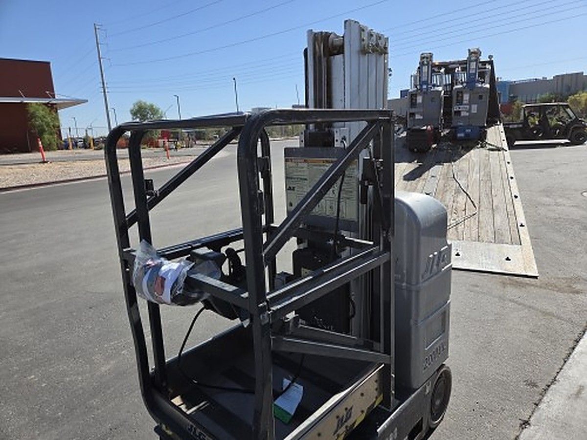 2013 JLG 20MVL for sale in Las Vegas, NV