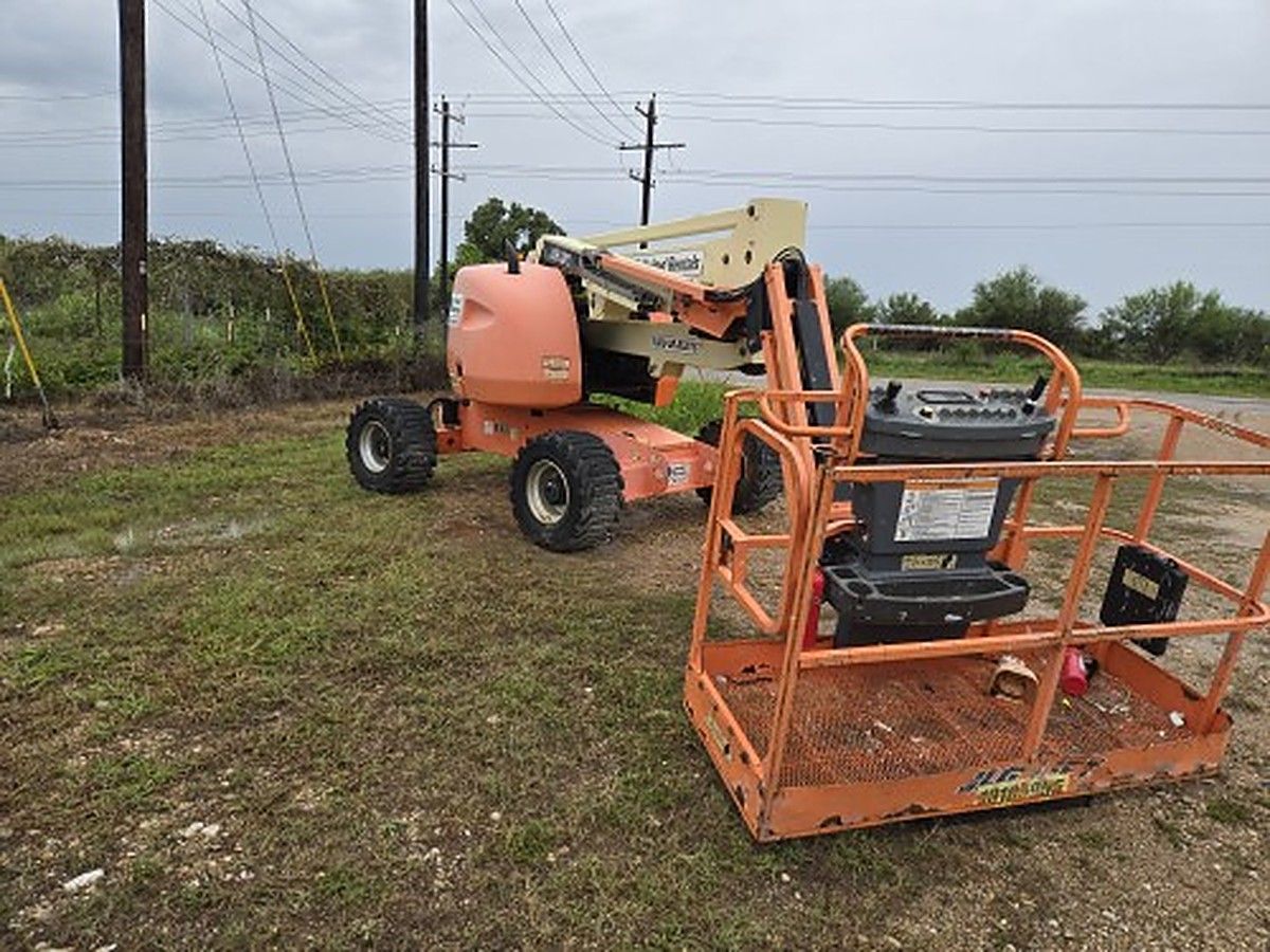 JLG 450AJ photo 2