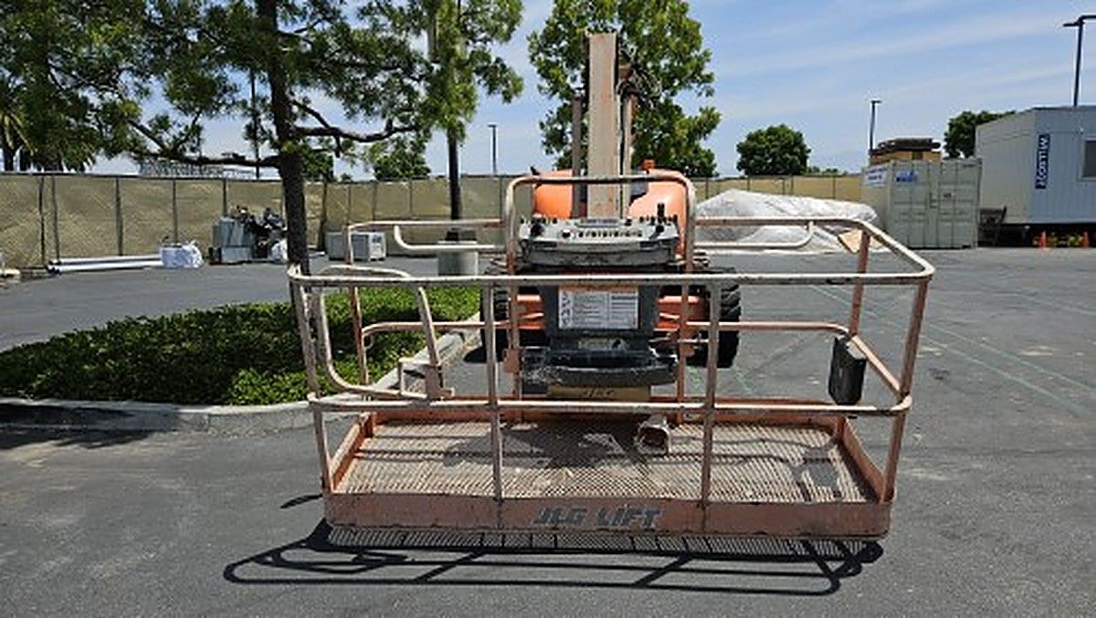 JLG 600AJ photo 14