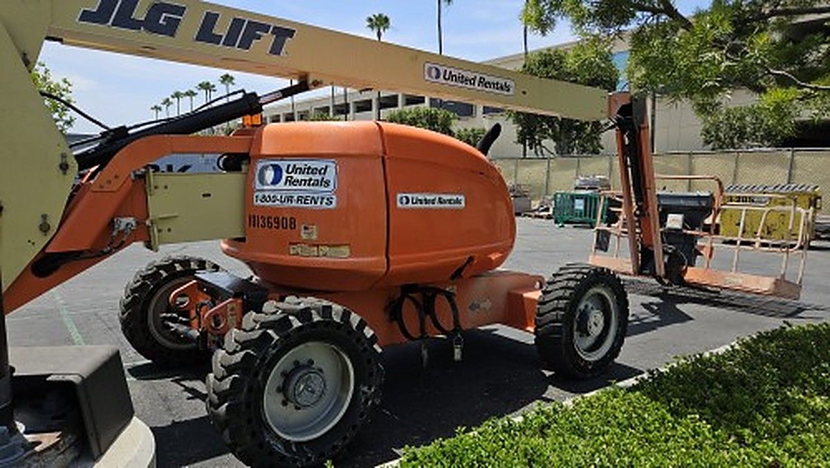 JLG 600AJ photo 10