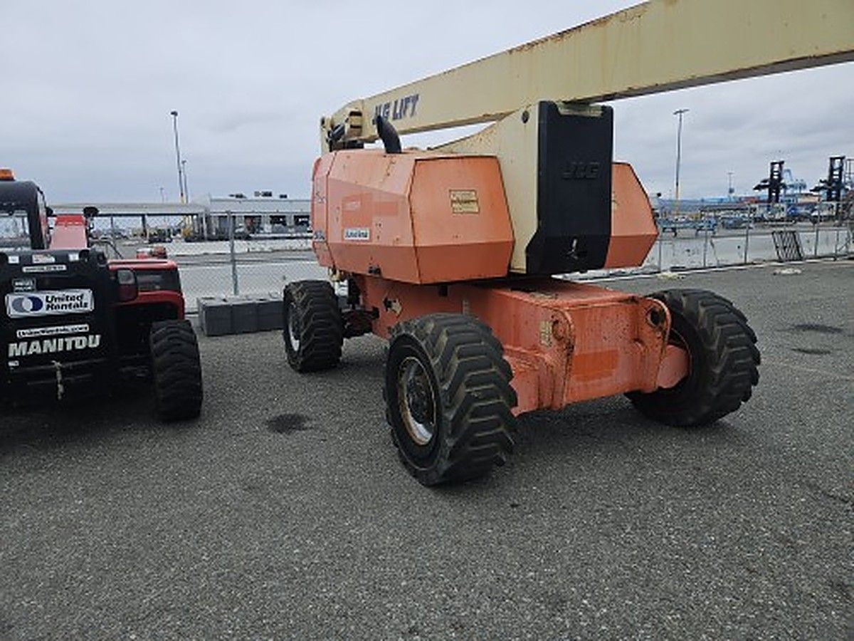 JLG 800AJ photo 2