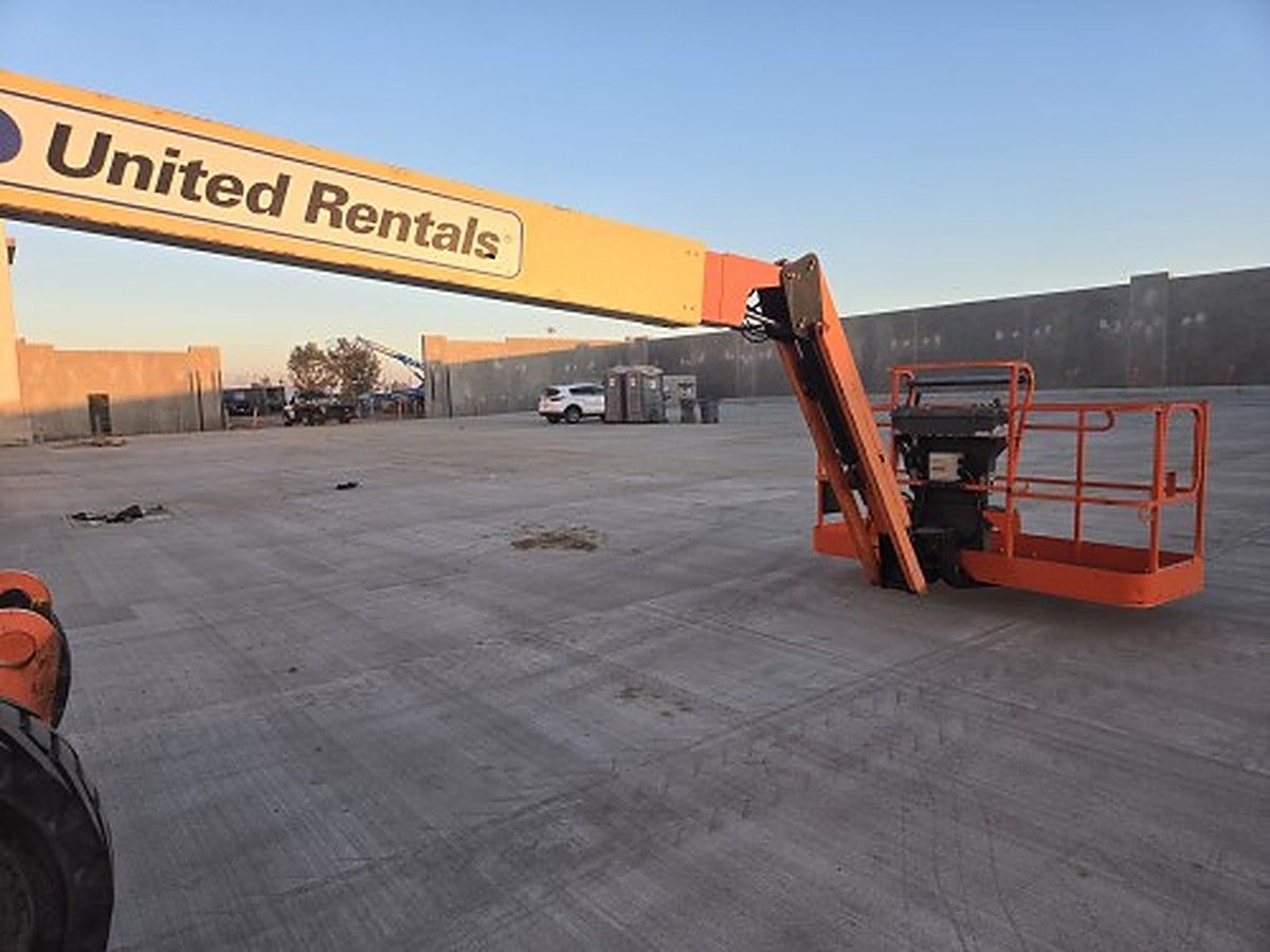 JLG 800AJ photo 2