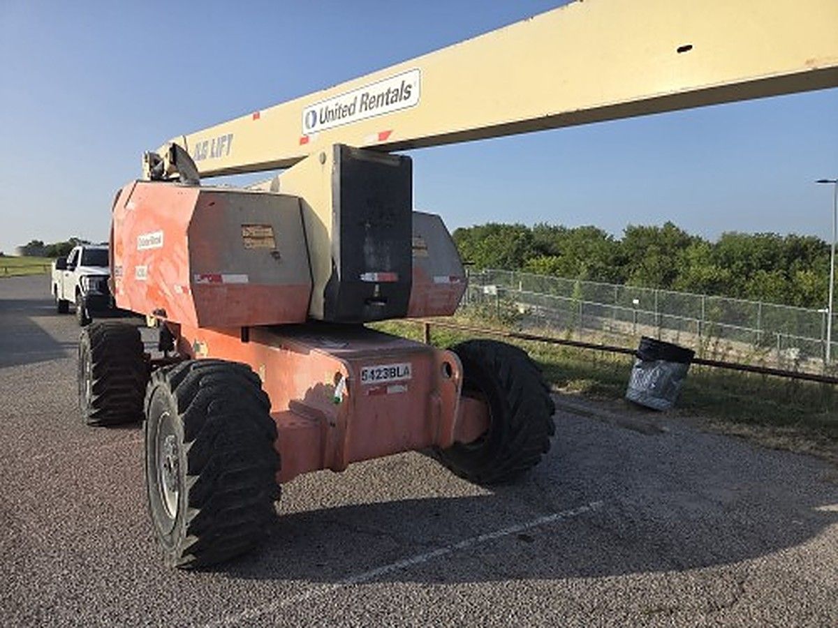 2013 JLG 800AJ for sale in Las Vegas, NV