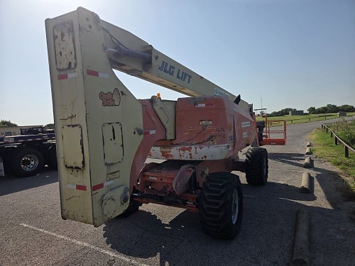 JLG 800AJ photo 2