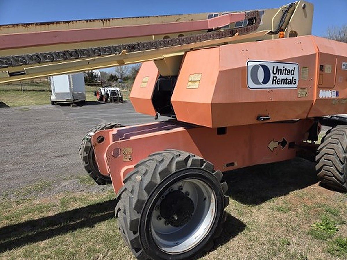 JLG 800S photo 9