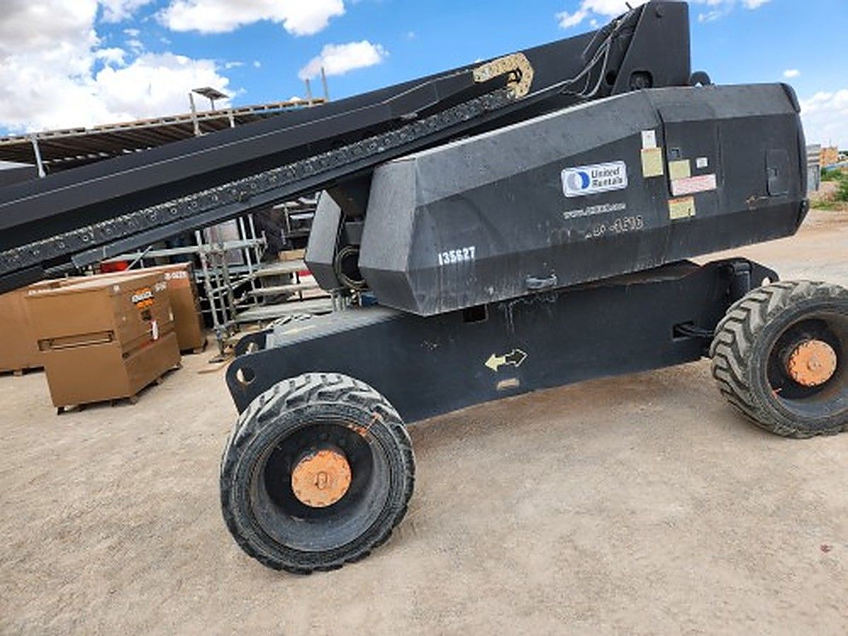 JLG 800S photo 4